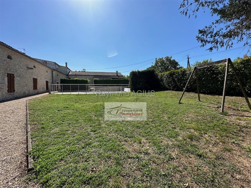 Charming traditional 5 bedroom stone house with 2 gîtes