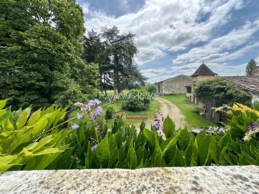 Under Offer Maison Bourgeoise with large lake and outbuildings