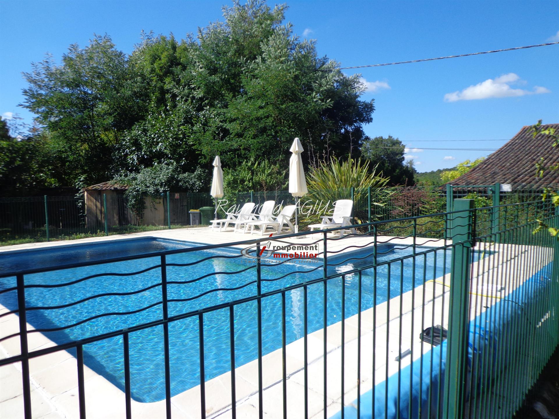 Antigua casa de piedra con casa rural y piscina - 24610 Minzac