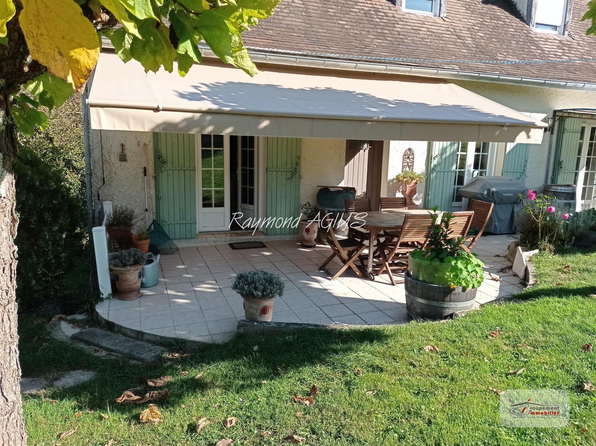 Maison à vendre, 130m², Gensac