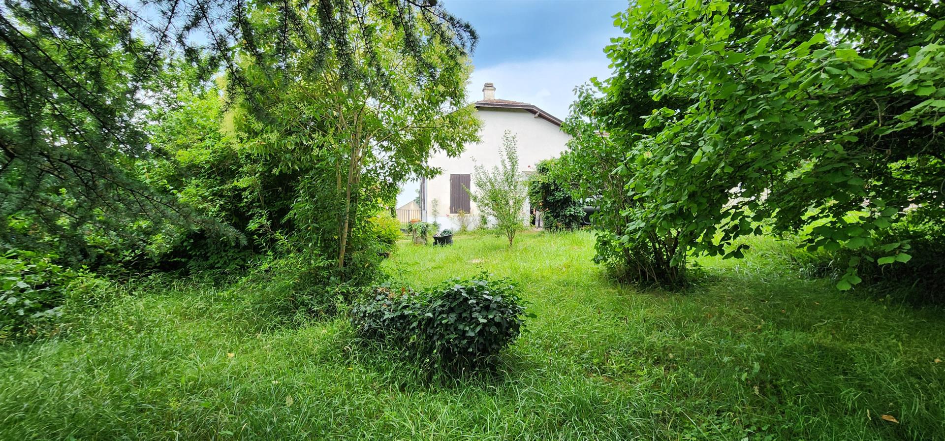 Gran potencial para que esta casa se reforme
