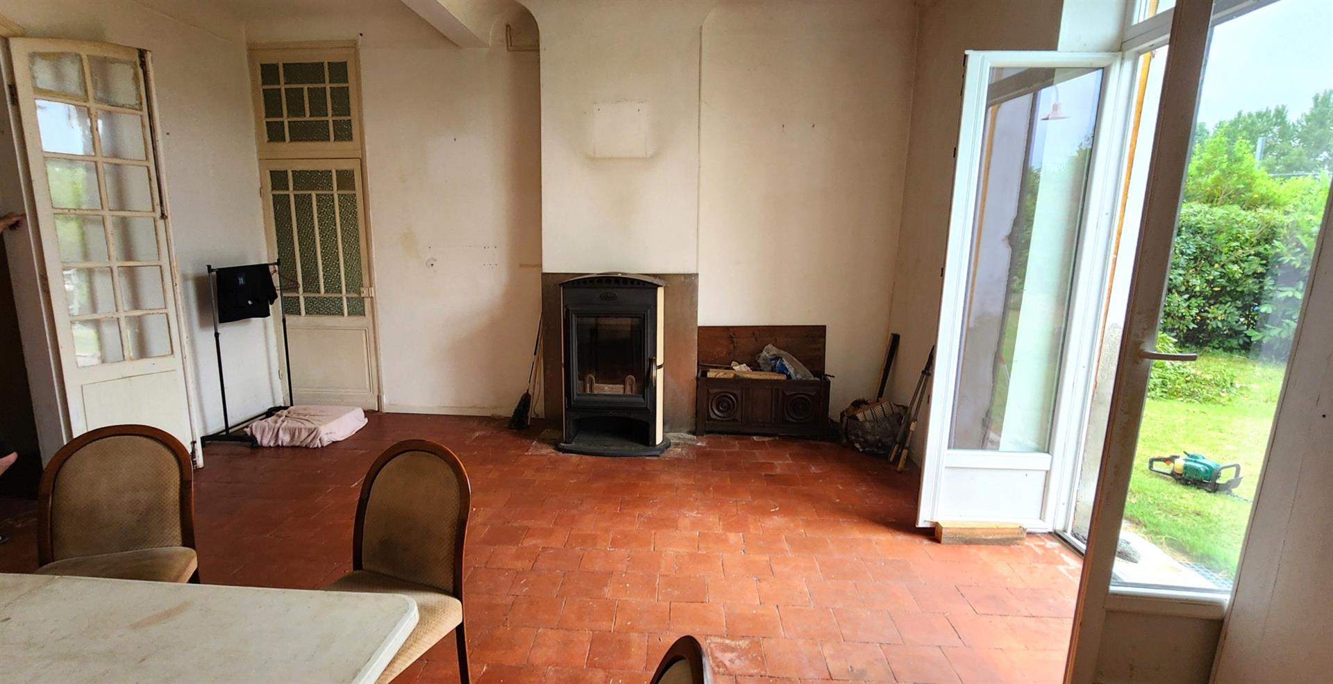 Gran potencial para que esta casa se reforme
