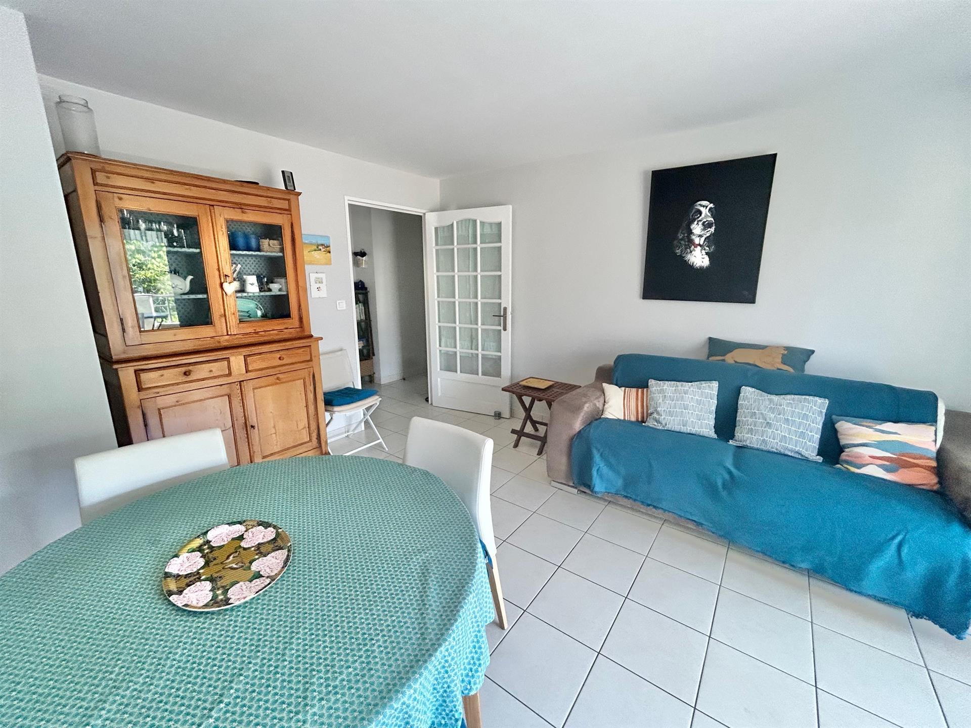Boulouris Everything On Foot near the sea - 1-bedroom apartment with garage