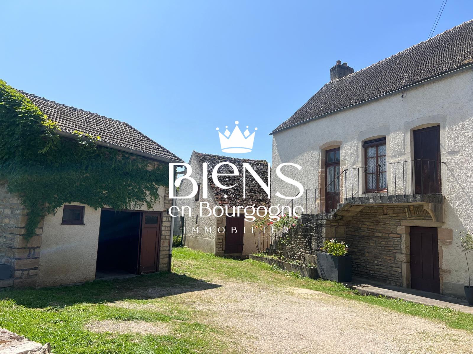 Maison Gros Potentiel Proche Centre Ville
