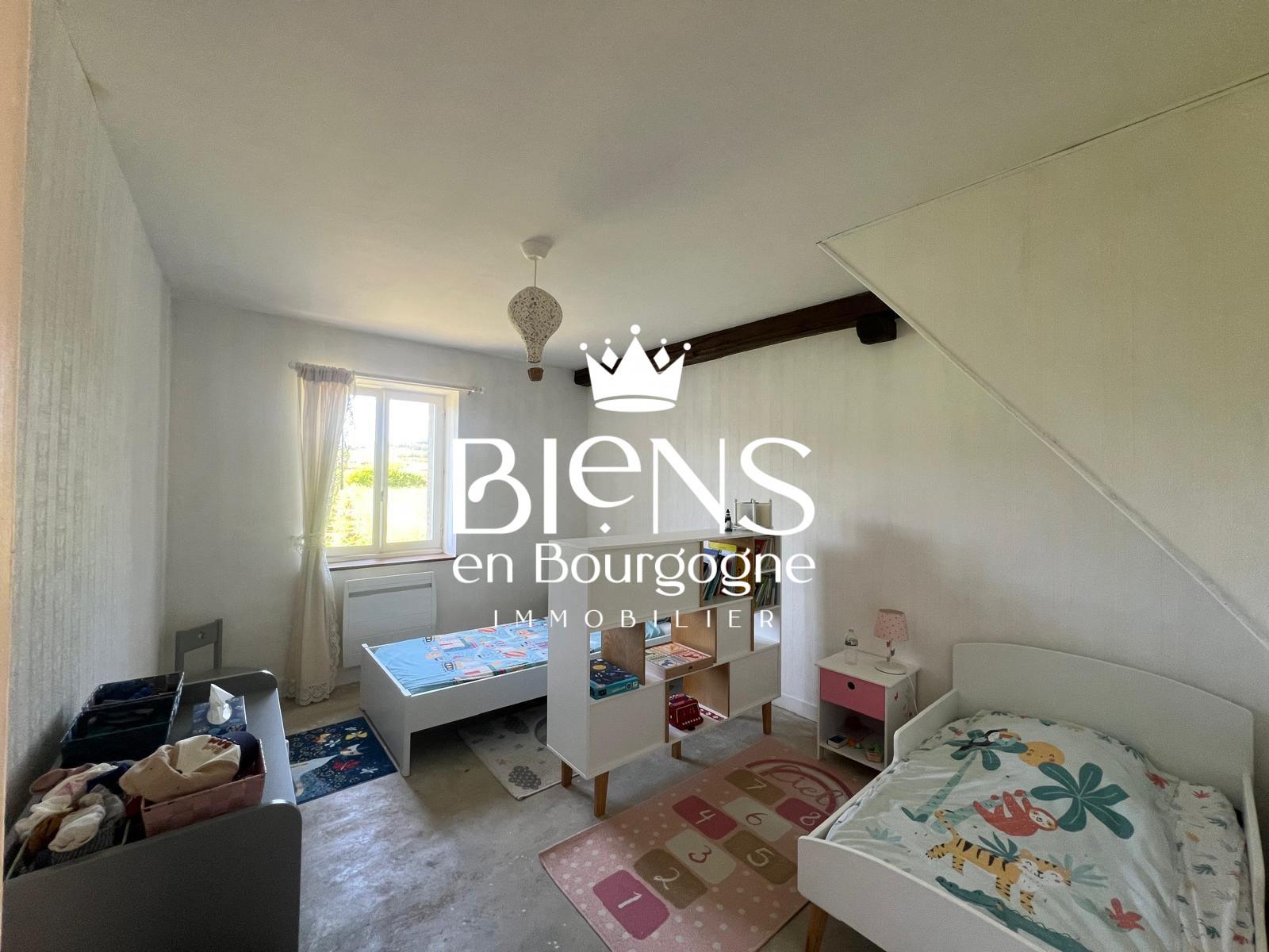 Maison Gros Potentiel Proche Centre Ville