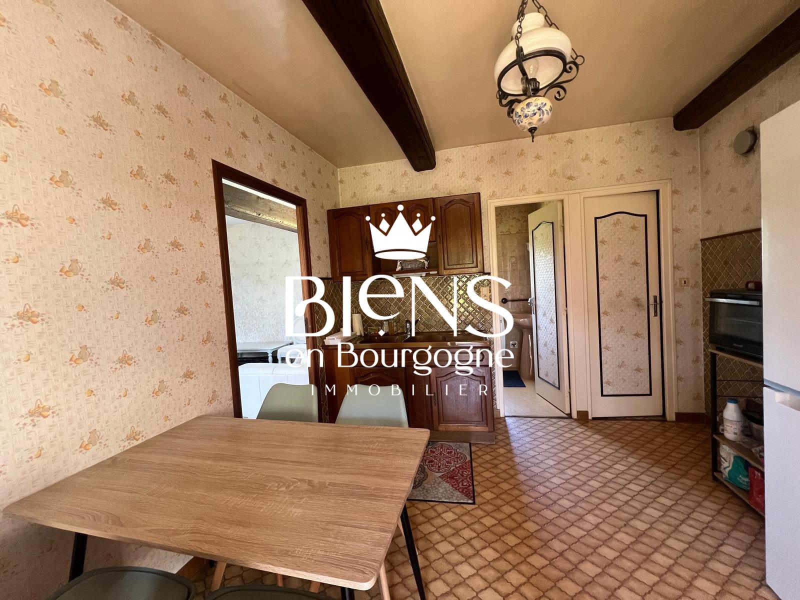 Maison Gros Potentiel Proche Centre Ville