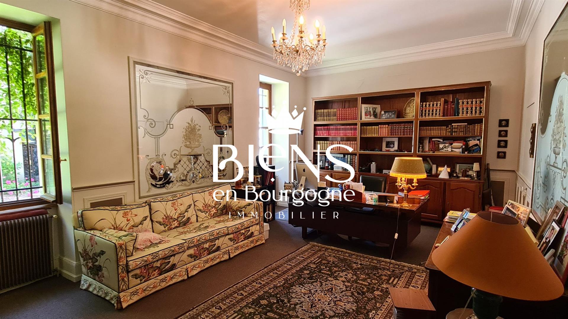 Beaune Centre Character Property