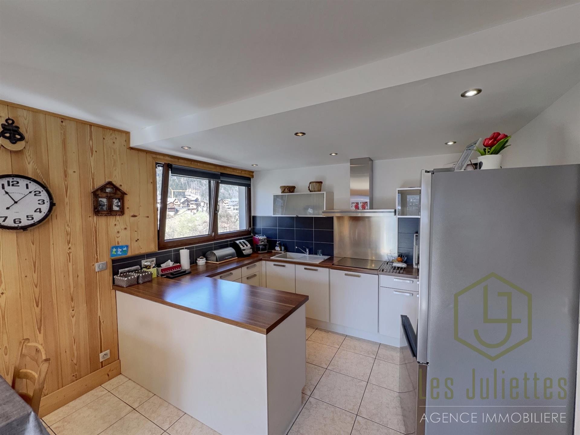 Charming Renovated 2-Bedroom Apartment In The Centre Of Morzine