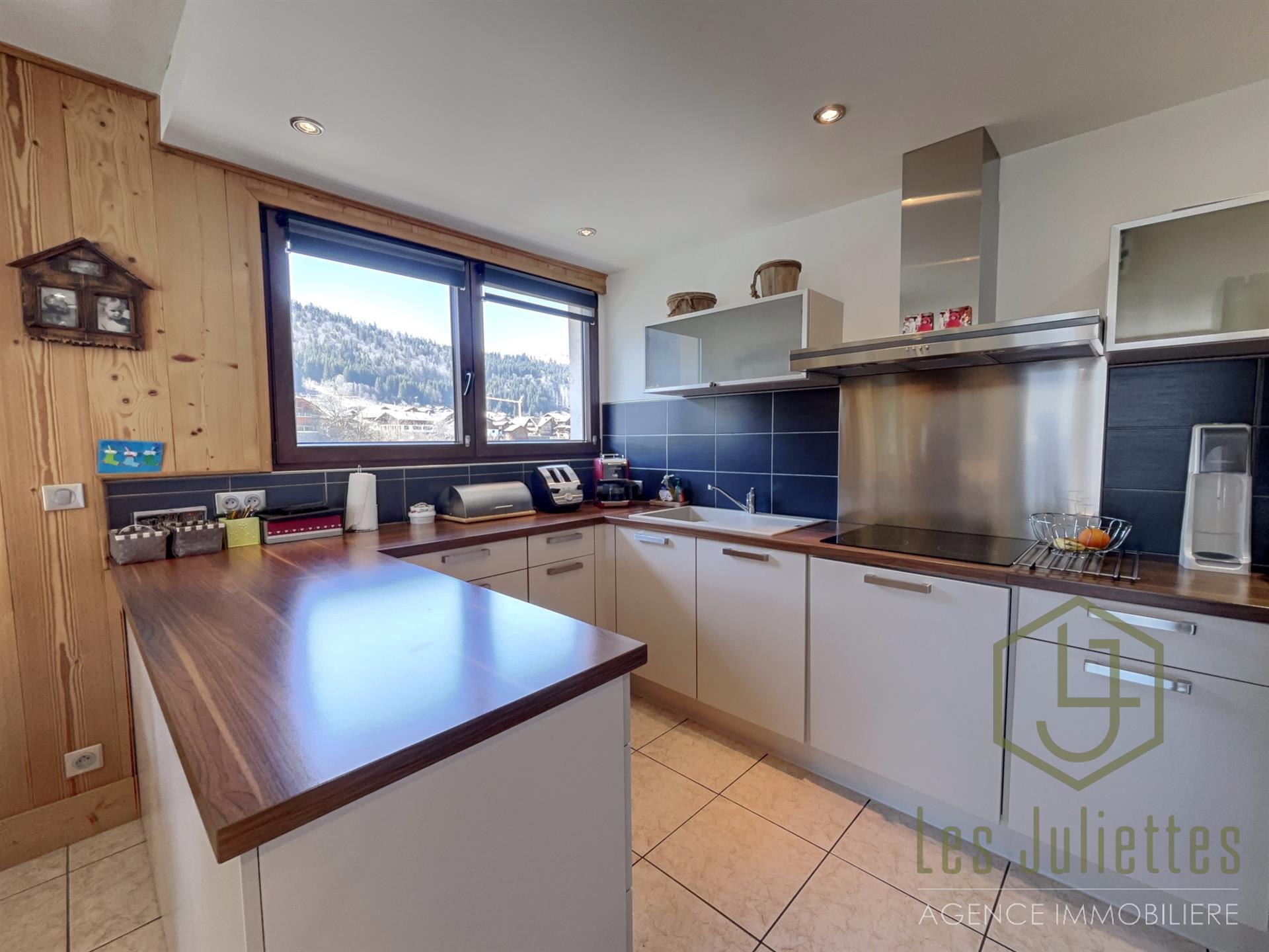 Charming Renovated 2-Bedroom Apartment In The Centre Of Morzine