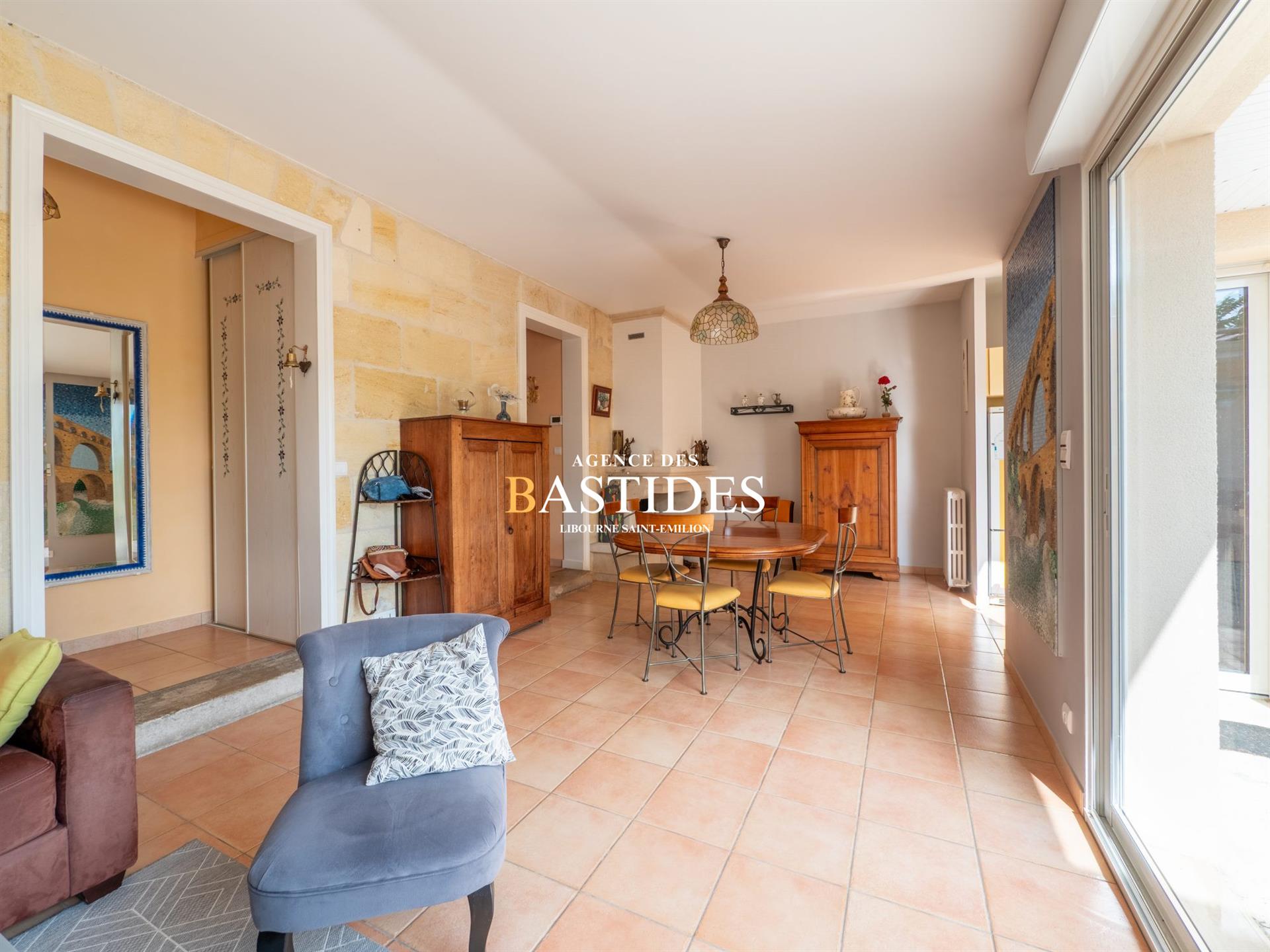 Compra: Vivenda (33500)