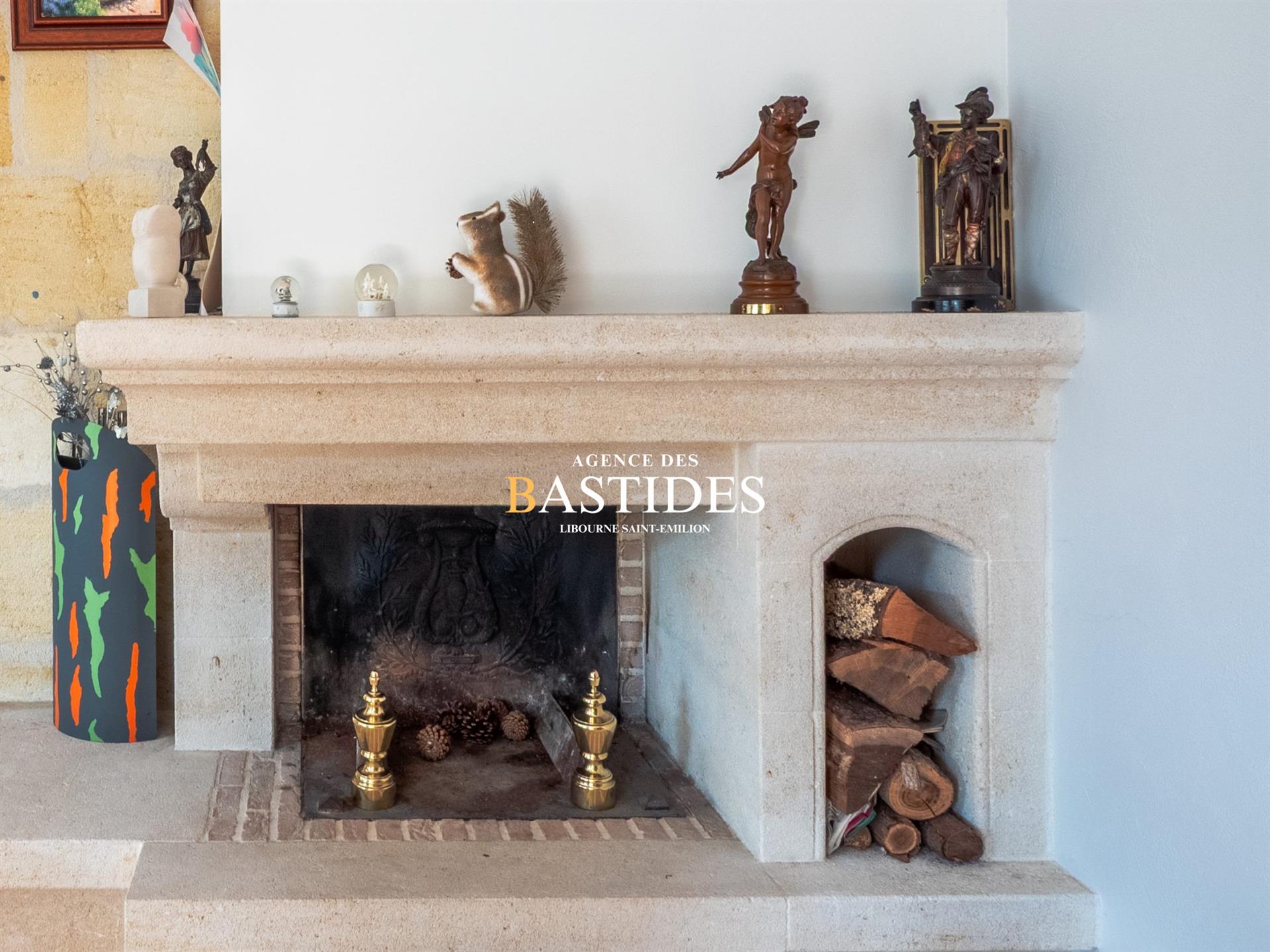 Compra: Vivenda (33500)