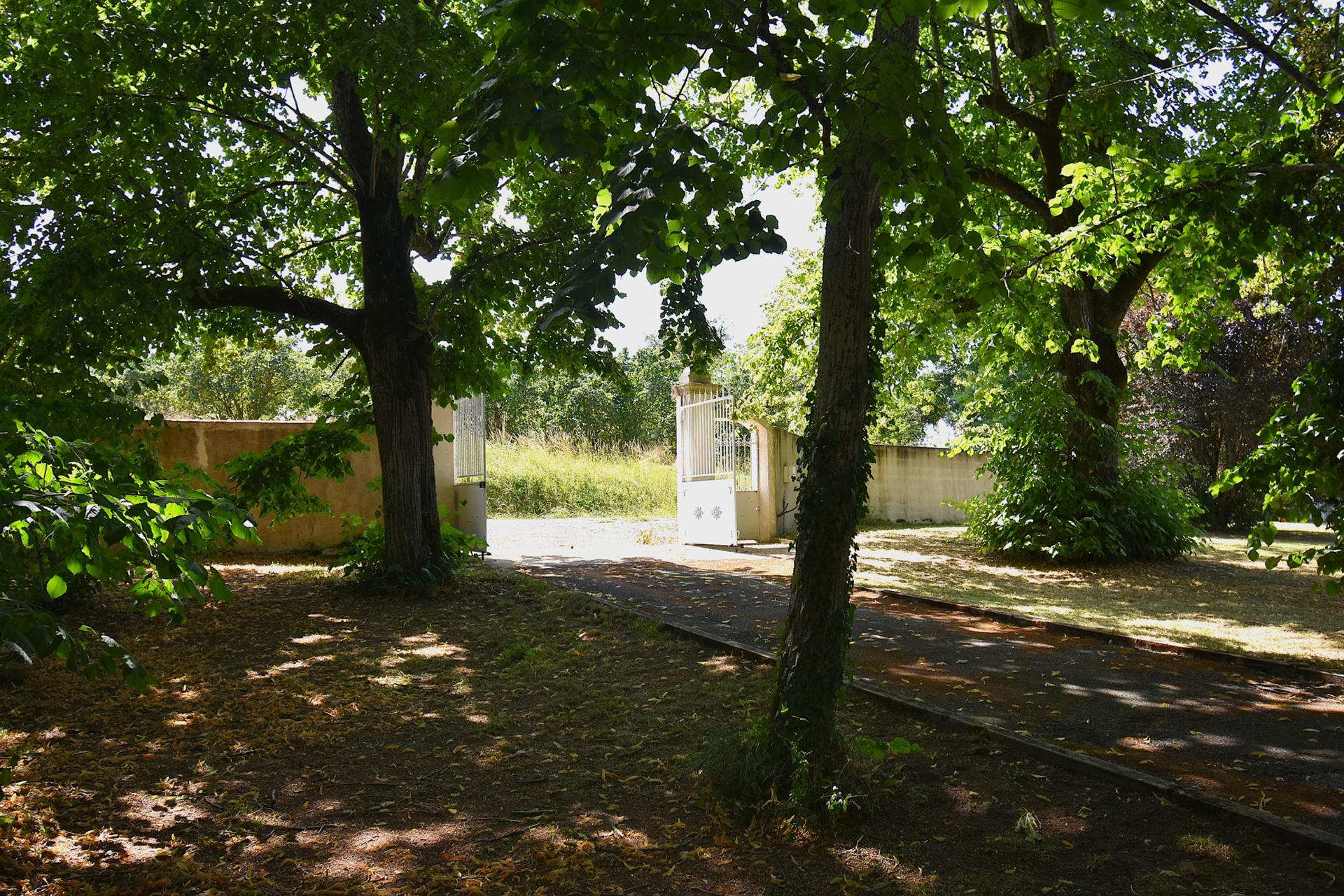Charming residence and its renovated outbuildings.