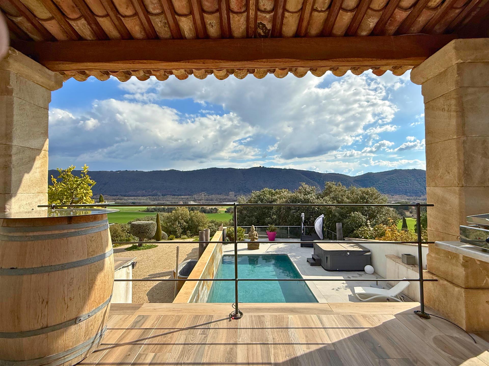 House With Pool