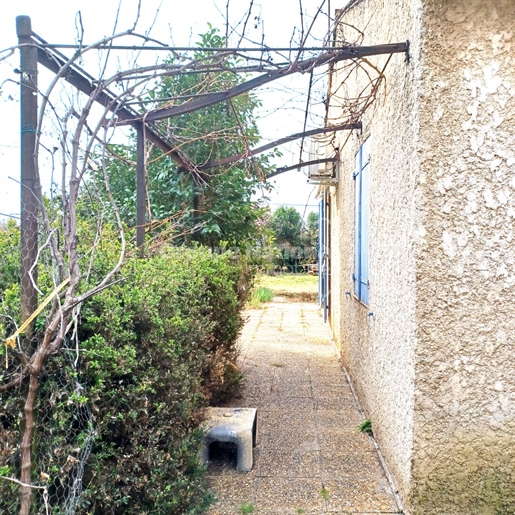 Villa Plain-pied sur 1286 m²