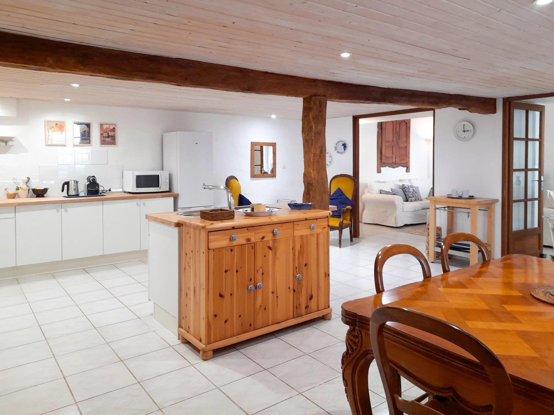 Charming 3 bedroom village house with courtyard garden