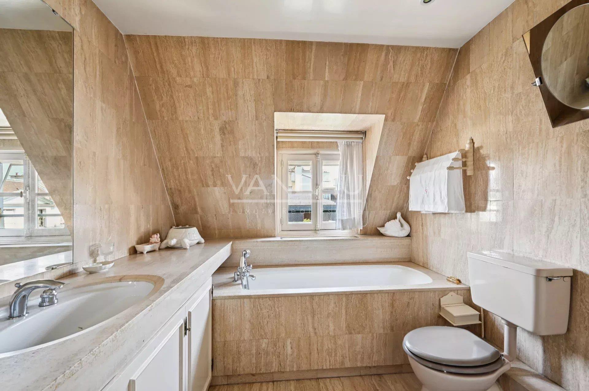 Cumpărare: Apartament (75005)