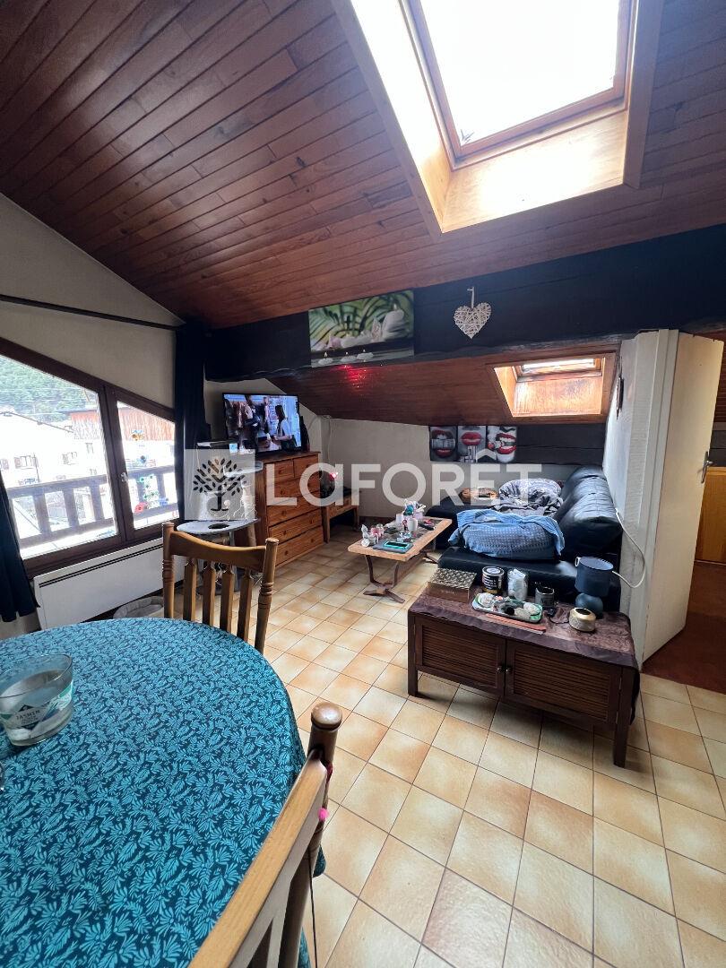 Compra: Apartamento (73700)