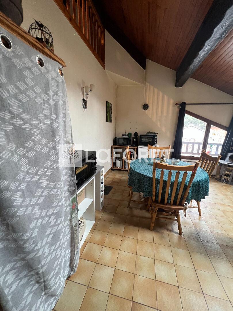 Compra: Apartamento (73700)