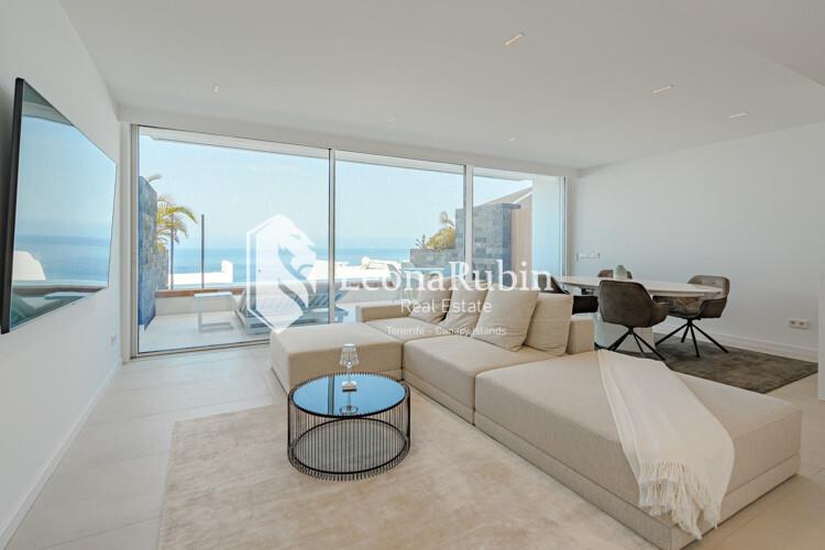 Fancy luxury apartment in Aqua Suites  with private infinity pool and sea views, Los Gigantes