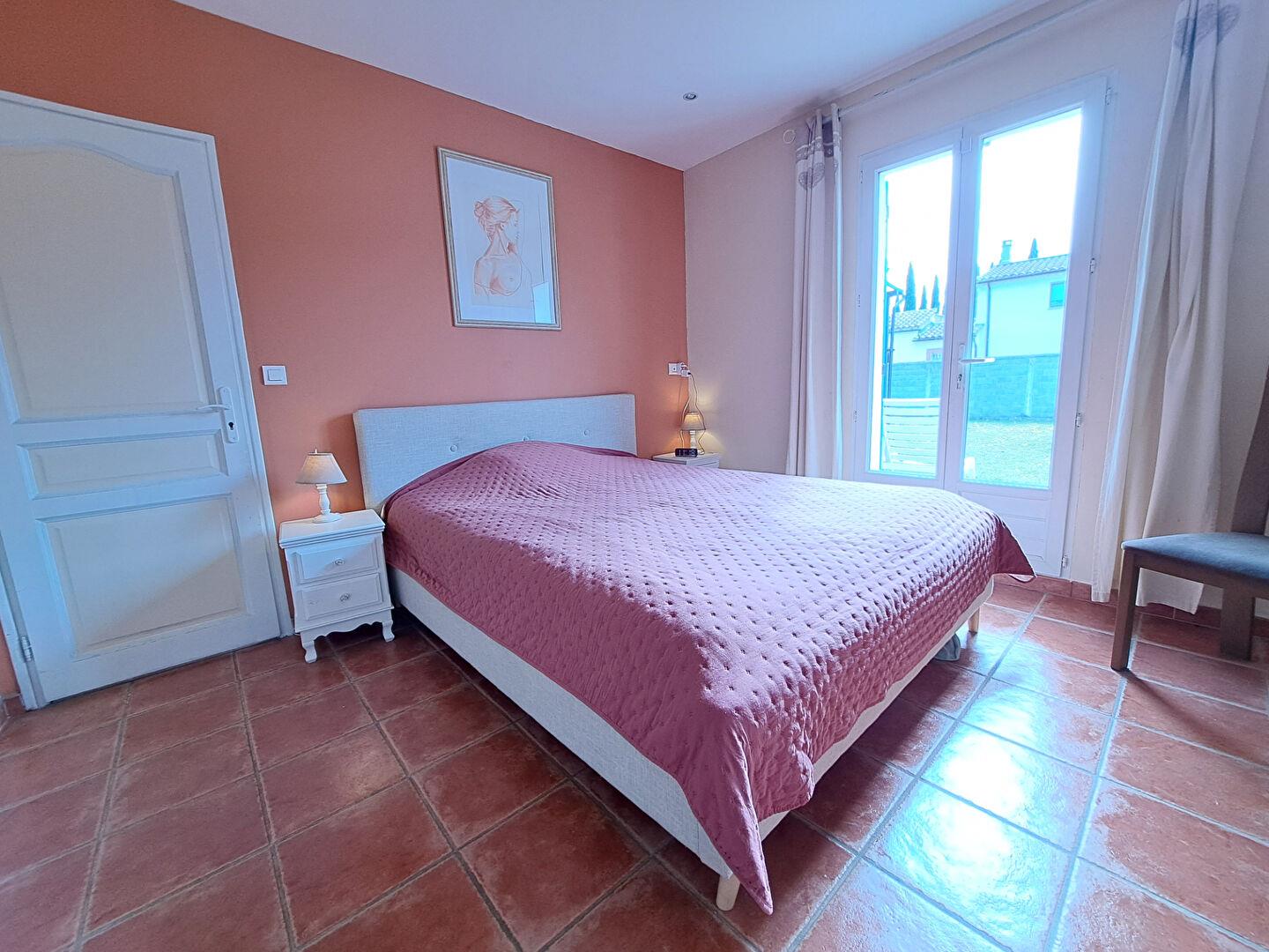 House Near Malaucene 4 bedrooms on large plot