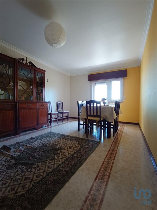 Apartment with 3 Rooms in Vila Franca de Xira with 138,00 m²