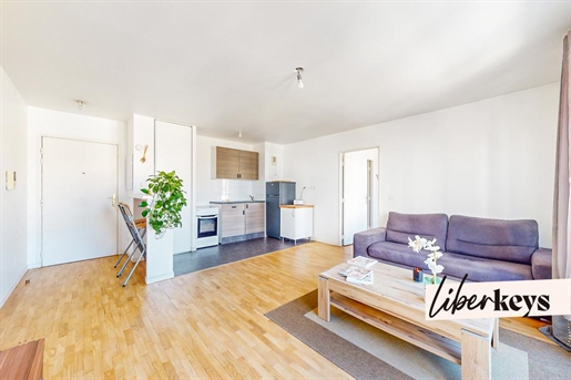 Purchase: Apartment (92700)