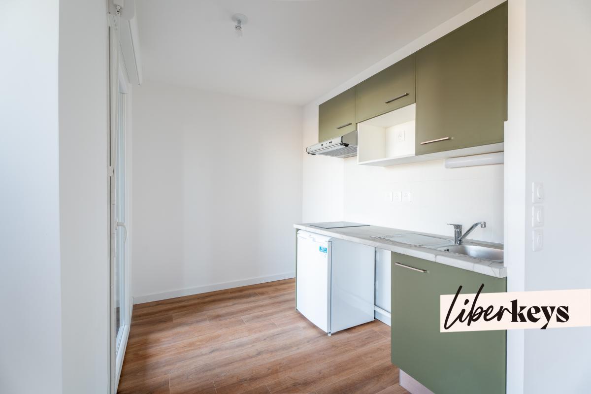 Purchase: Apartment (33520)