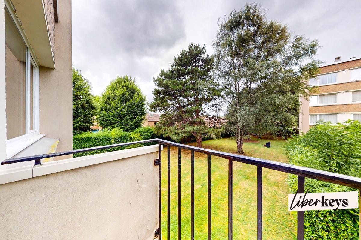 Appartement 3 pièces de 69 m² - balcon - cave privative