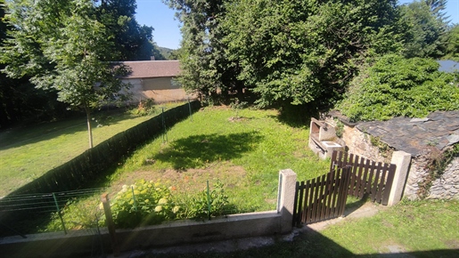 Maison De Hameau Renove En Campagne Avec Jardin