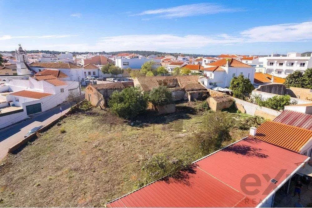Kupnja: Zemljište (8600)