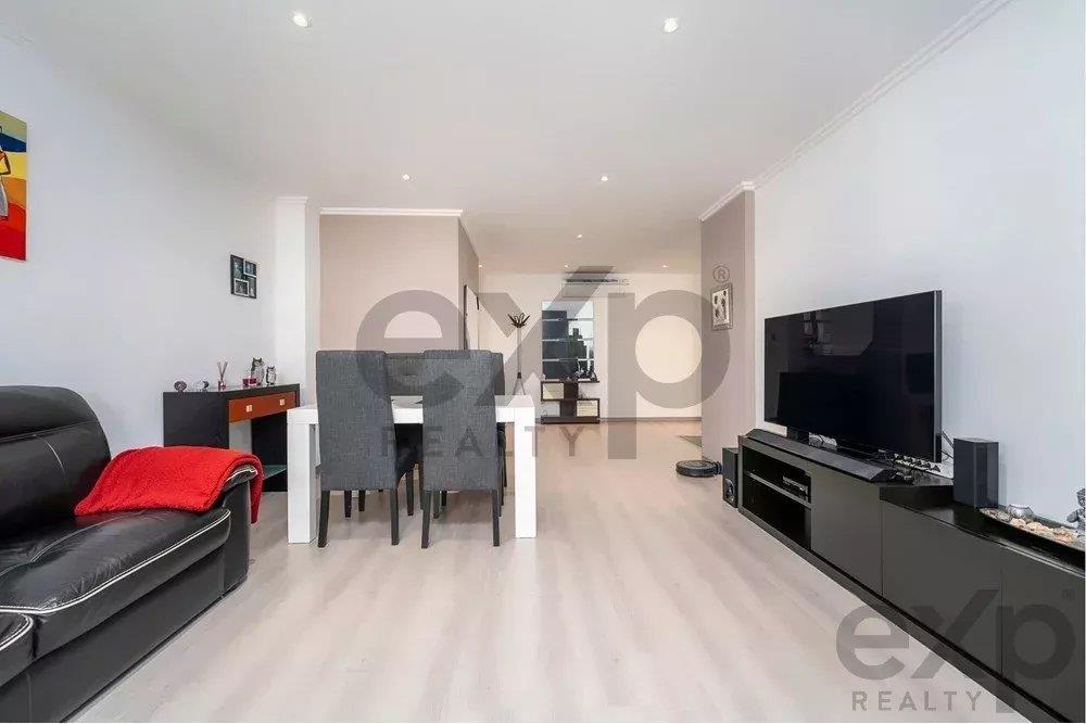 Apartamento T3 Renovado em Faro – Localização Central e Conforto Moderno