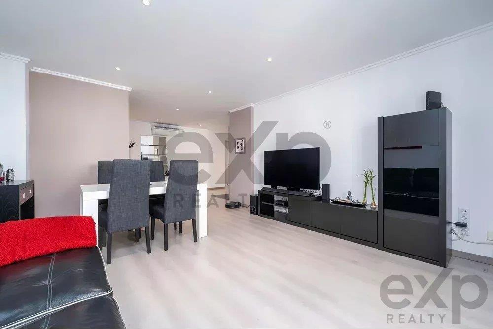 Apartamento T3 Renovado em Faro – Localização Central e Conforto Moderno