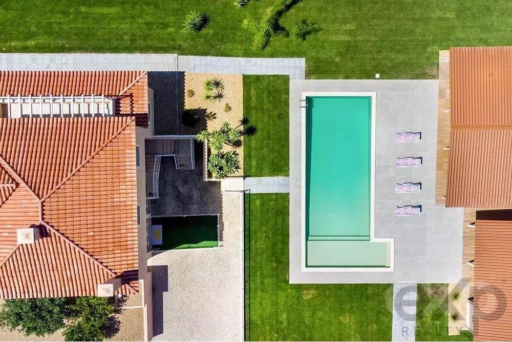 Quinta T4 com Guest House T2 em Azeitão com Piscina 5.212m2 de Terreno