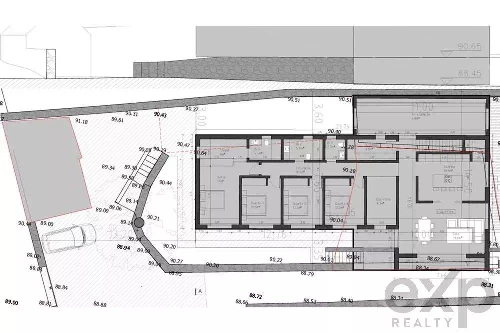 Farm with 23 000m2 with possibility of construction