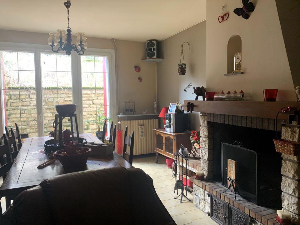 Maison de village à vendre entre Langres et Dijon