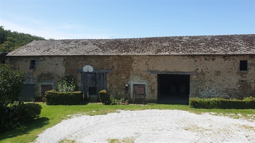 In der Nähe von Eymoutiers, Grundstück mit 9,81 ha Land