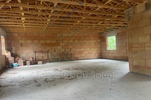 Brignoles - Rare A La Vente Maison A Terminer 200M2 De Plan