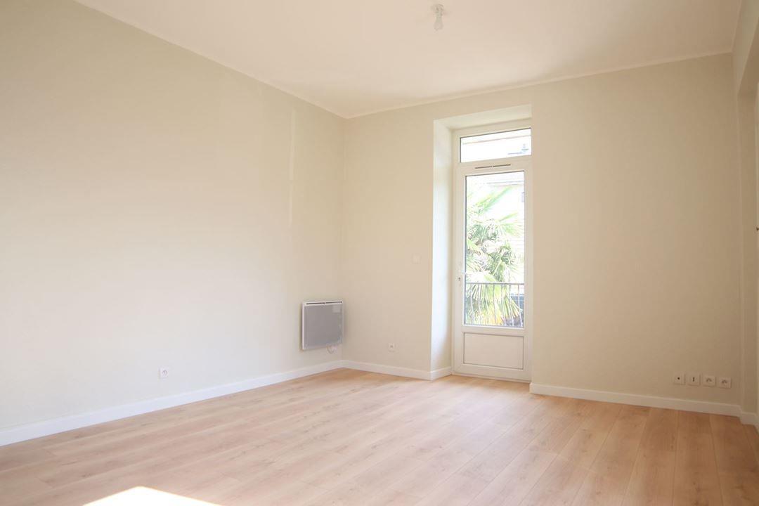 Cumpărare: Apartament (74000)