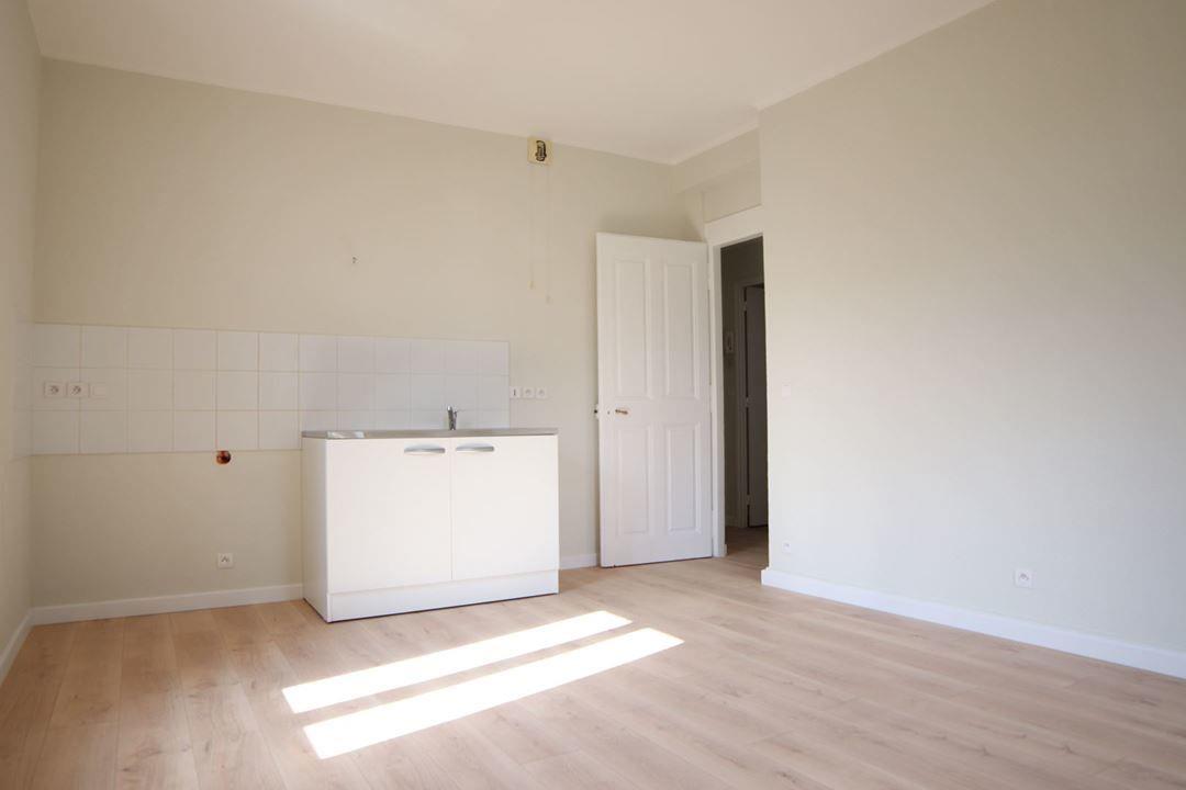 Cumpărare: Apartament (74000)