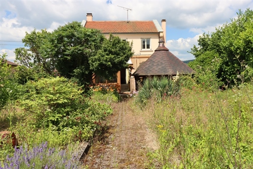 Arinthod, maison traditionnelle de 5 pièces