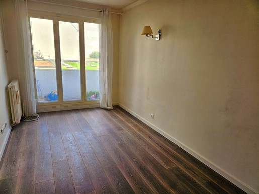 Dpt Paris (75), zu verkaufen Paris 15. Arrondissement T3 Wohnung von 69,54 m²