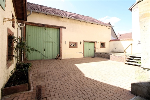 Huis te koop: 8 kamers Insming (57), 262m² woonoppervlak, terrein 347 m²,