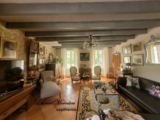 Saint Andre De Cubzac property of 240 m² - Building land of 2,100 m²