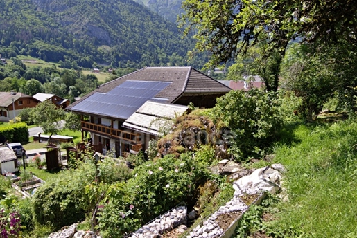 Ancien Relais De Voyageurs A Chevaux rénové Haute-Savoie (74) 300 m² surface plancher