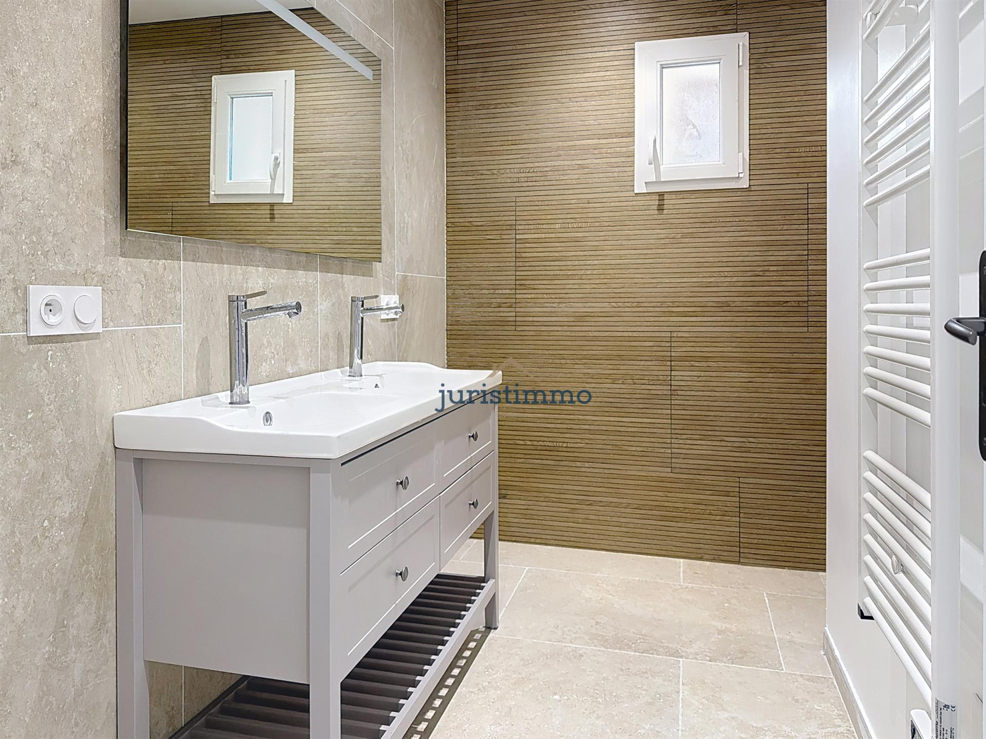 Séguret — Renovated house, 109 m2, remarkable view, swimming pool and neat services - 14