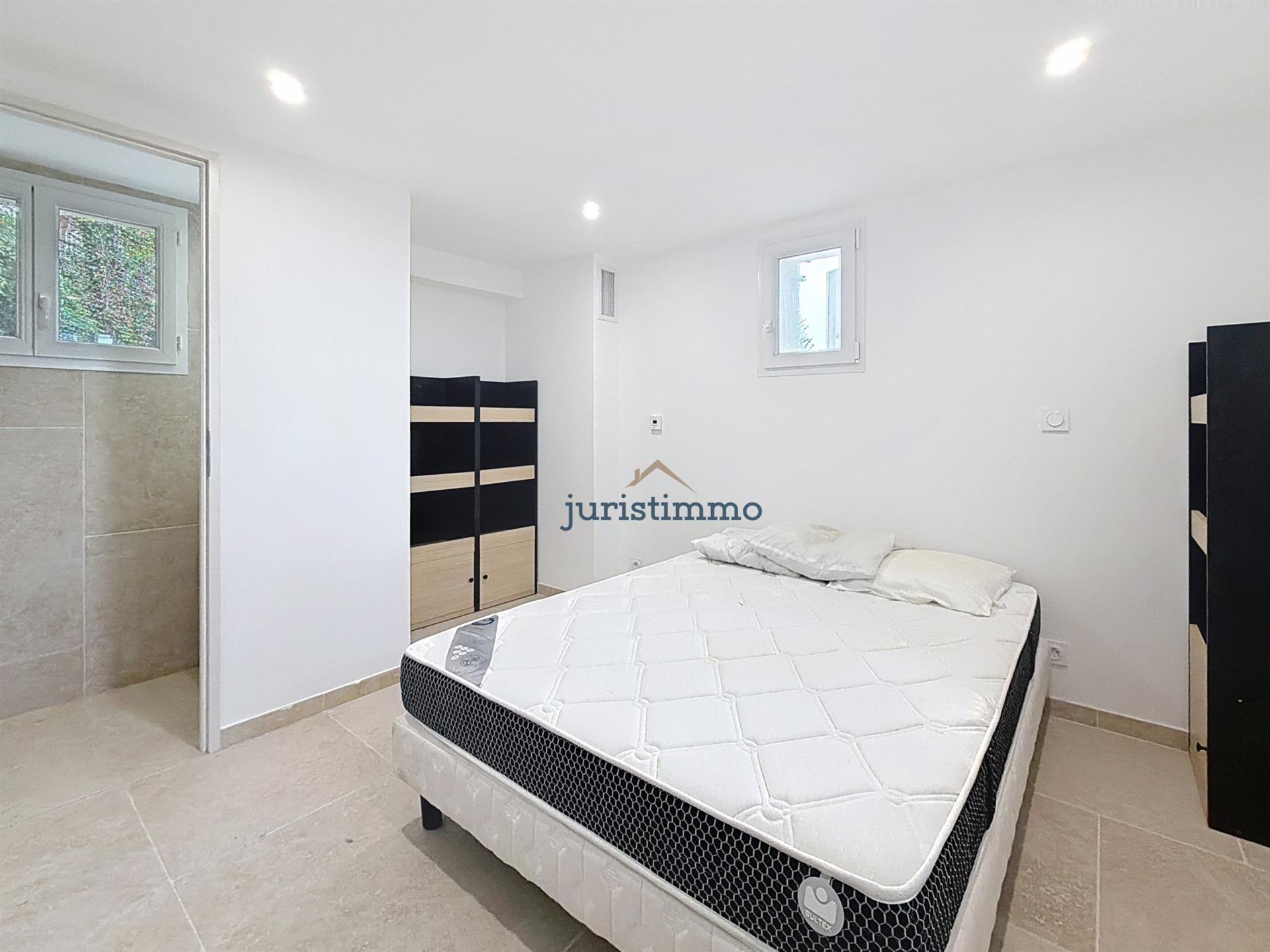 Séguret — Renovated house, 109 m2, remarkable view, swimming pool and neat services - 17