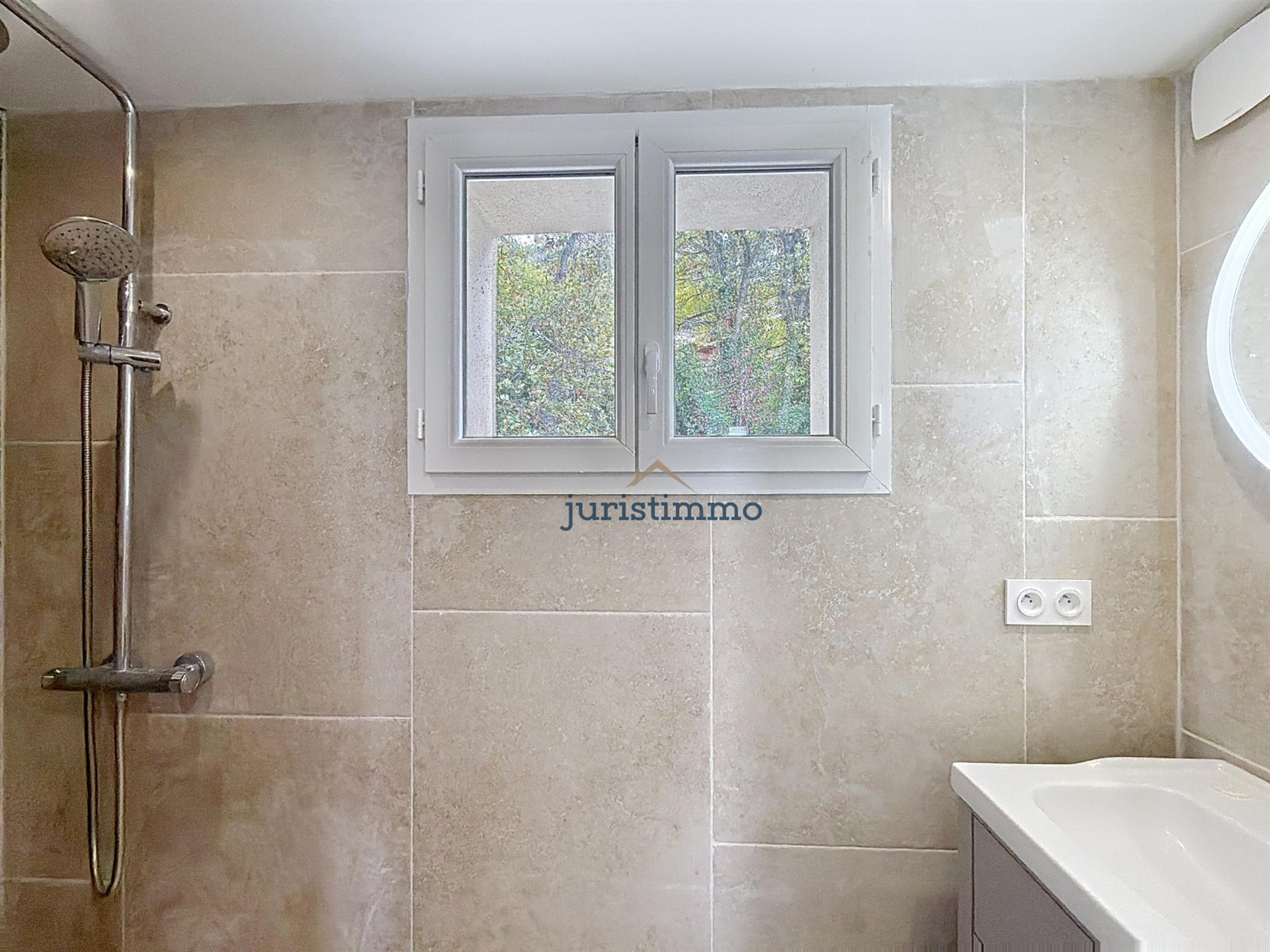 Séguret — Renovated house, 109 m2, remarkable view, swimming pool and neat services - 18