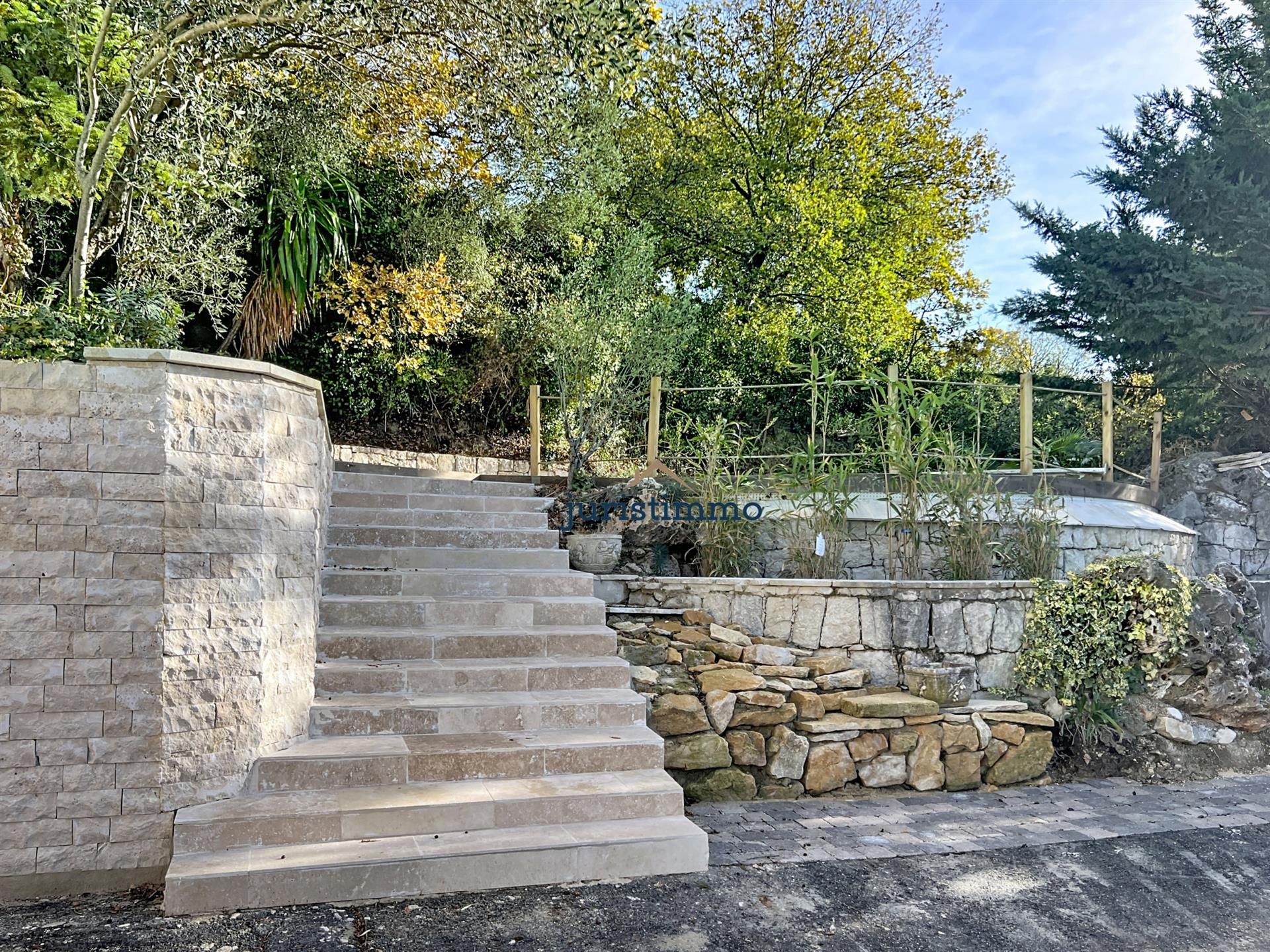 Séguret — Renovated house, 109 m2, remarkable view, swimming pool and neat services - 22