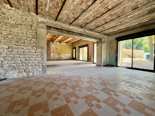 Authentic Winemaster's House Of 225 M2 Of Living Room Under Restoration In The Heart Of The Visan Vi