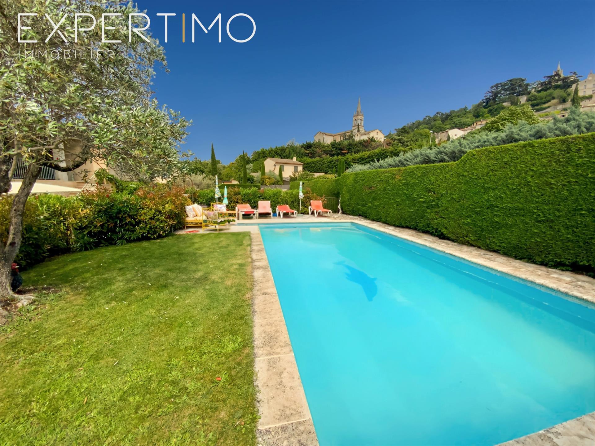 Apartment With 2 Bedrooms, Pool And Terrace With View Of The Village Of Bonnieux